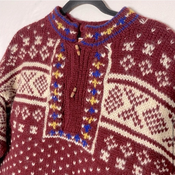 Namaste Woolens Hand Crafted In Nepal Red White Jacquard Knit Sweater L - Picture 7 of 12